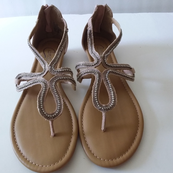 Candie's Shoes - NWOT Candies Tan Suede Sandals with Crystals Design